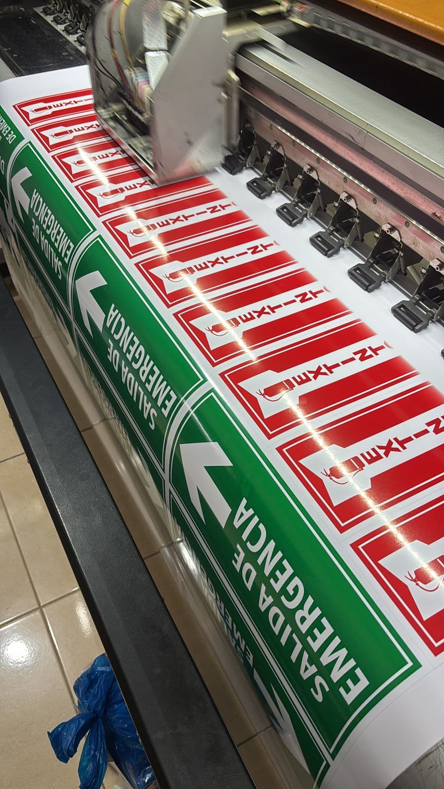 Banners y Pendones - Ejemplo 4